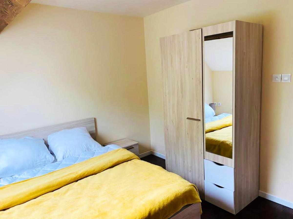 Appartement Charmant Orgnac-Sur-Vezere Avec Jardin Et Parking Bagian luar foto